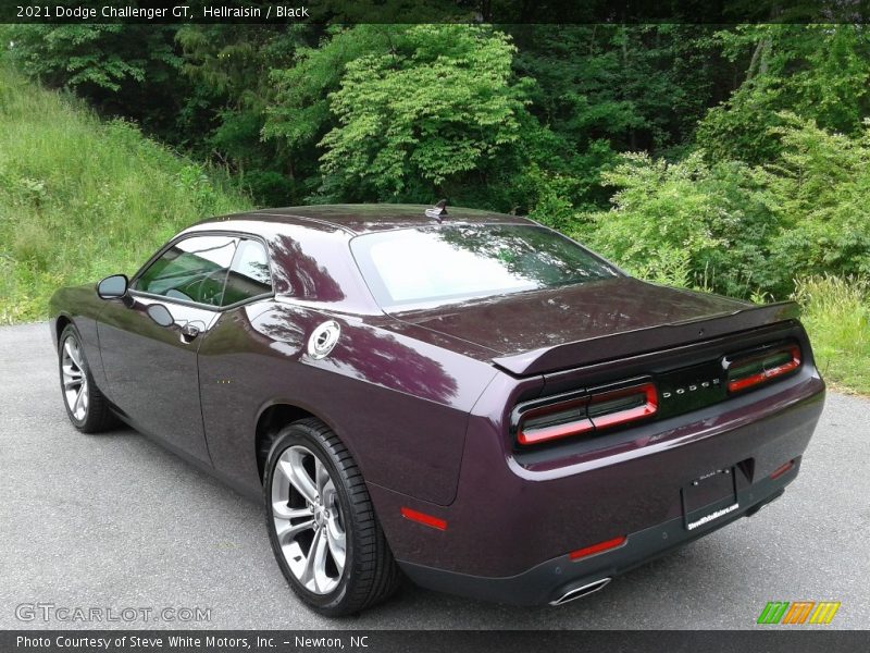 Hellraisin / Black 2021 Dodge Challenger GT