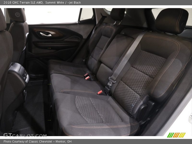 Summit White / ­Jet Black 2018 GMC Terrain SLE AWD