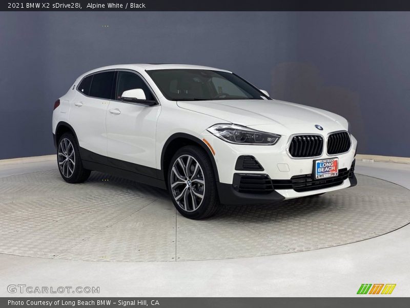 Alpine White / Black 2021 BMW X2 sDrive28i