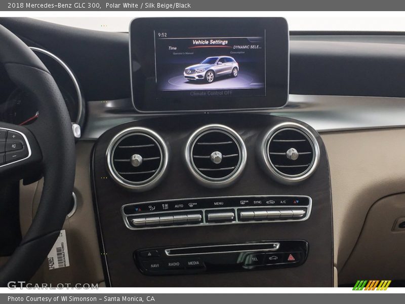 Polar White / Silk Beige/Black 2018 Mercedes-Benz GLC 300