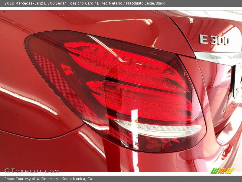 designo Cardinal Red Metallic / Macchiato Beige/Black 2018 Mercedes-Benz E 300 Sedan