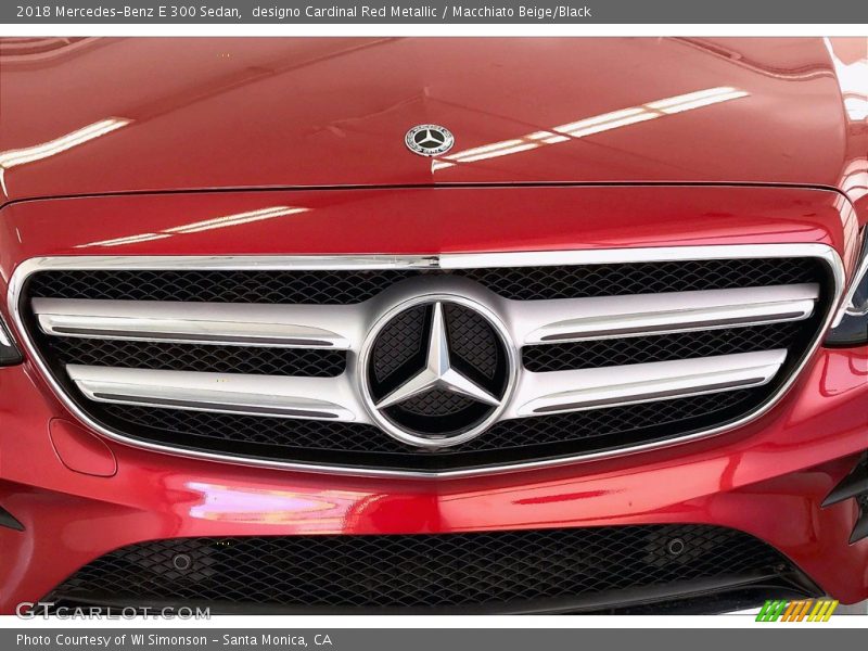 designo Cardinal Red Metallic / Macchiato Beige/Black 2018 Mercedes-Benz E 300 Sedan