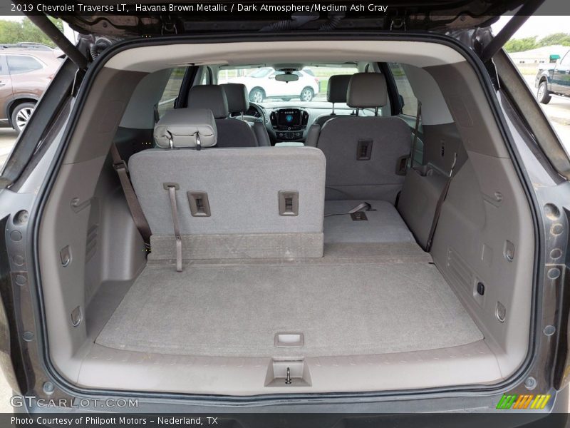 Havana Brown Metallic / Dark Atmosphere/Medium Ash Gray 2019 Chevrolet Traverse LT