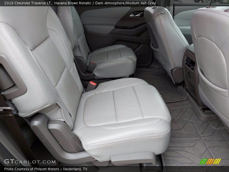 Havana Brown Metallic / Dark Atmosphere/Medium Ash Gray 2019 Chevrolet Traverse LT