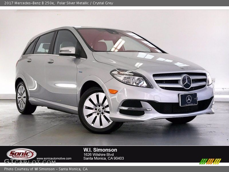 Polar Silver Metallic / Crystal Grey 2017 Mercedes-Benz B 250e