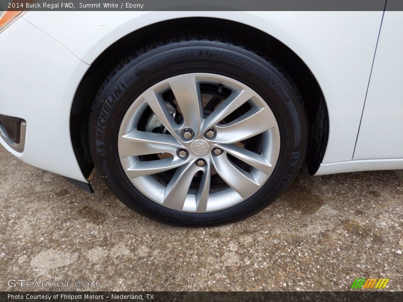Summit White / Ebony 2014 Buick Regal FWD