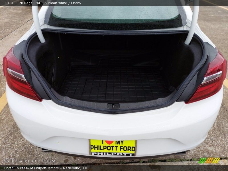 Summit White / Ebony 2014 Buick Regal FWD