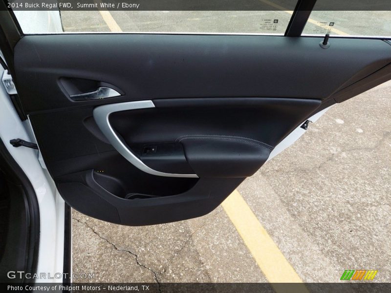 Summit White / Ebony 2014 Buick Regal FWD