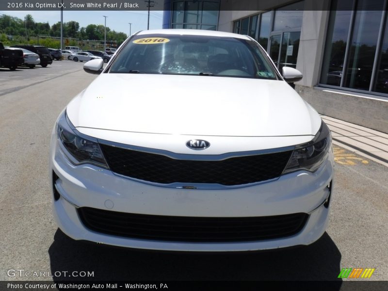 Snow White Pearl / Black 2016 Kia Optima LX
