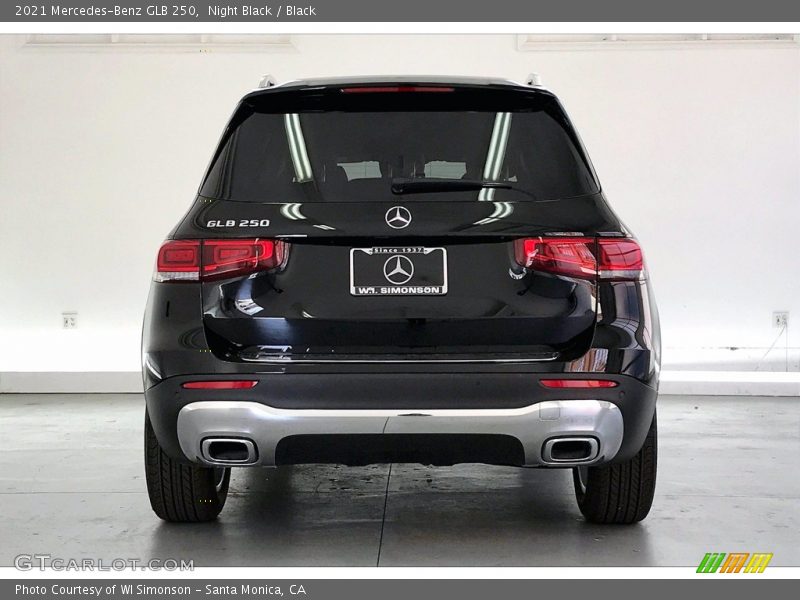 Night Black / Black 2021 Mercedes-Benz GLB 250