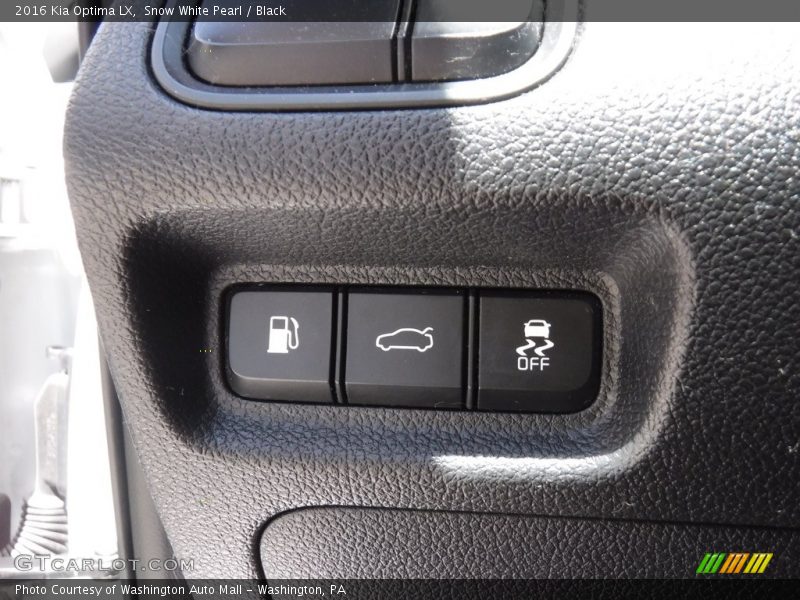 Snow White Pearl / Black 2016 Kia Optima LX