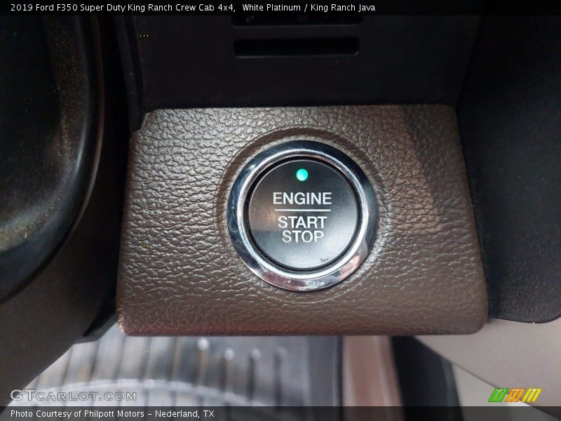 Controls of 2019 F350 Super Duty King Ranch Crew Cab 4x4