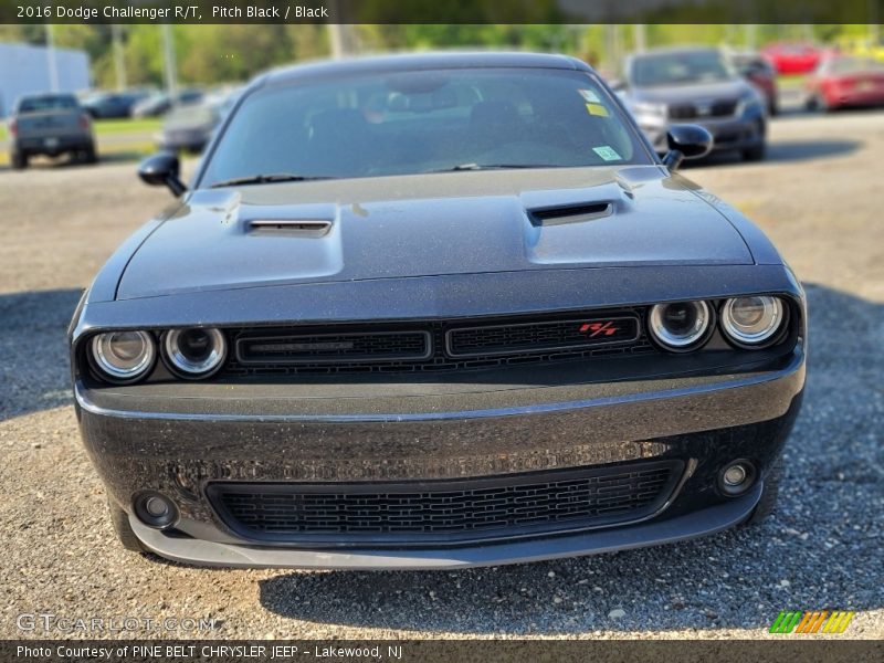 Pitch Black / Black 2016 Dodge Challenger R/T