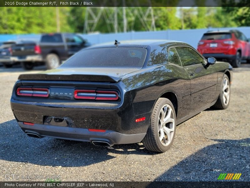Pitch Black / Black 2016 Dodge Challenger R/T