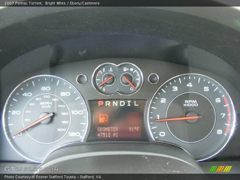 Bright White / Ebony/Cashmere 2007 Pontiac Torrent