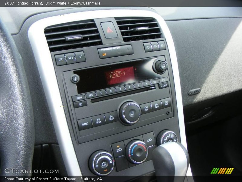Bright White / Ebony/Cashmere 2007 Pontiac Torrent