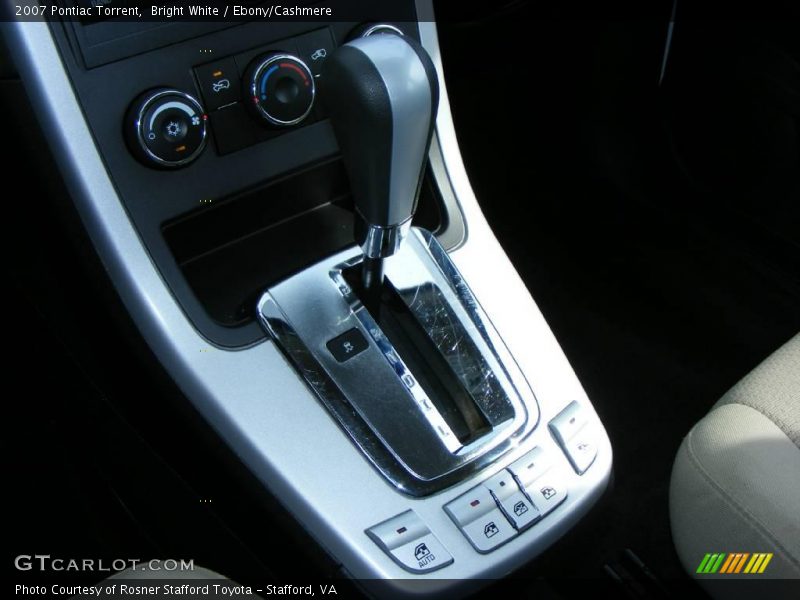 Bright White / Ebony/Cashmere 2007 Pontiac Torrent