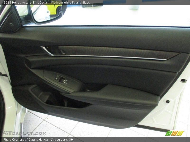 Platinum White Pearl / Black 2018 Honda Accord EX-L Sedan