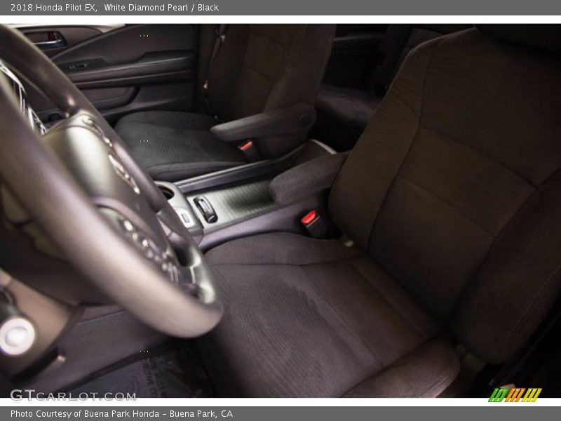 White Diamond Pearl / Black 2018 Honda Pilot EX