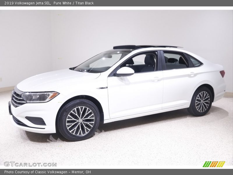 Pure White / Titan Black 2019 Volkswagen Jetta SEL