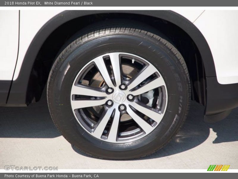 White Diamond Pearl / Black 2018 Honda Pilot EX