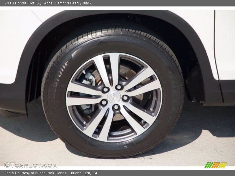 White Diamond Pearl / Black 2018 Honda Pilot EX