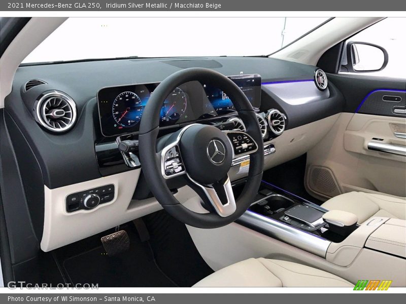 Iridium Silver Metallic / Macchiato Beige 2021 Mercedes-Benz GLA 250