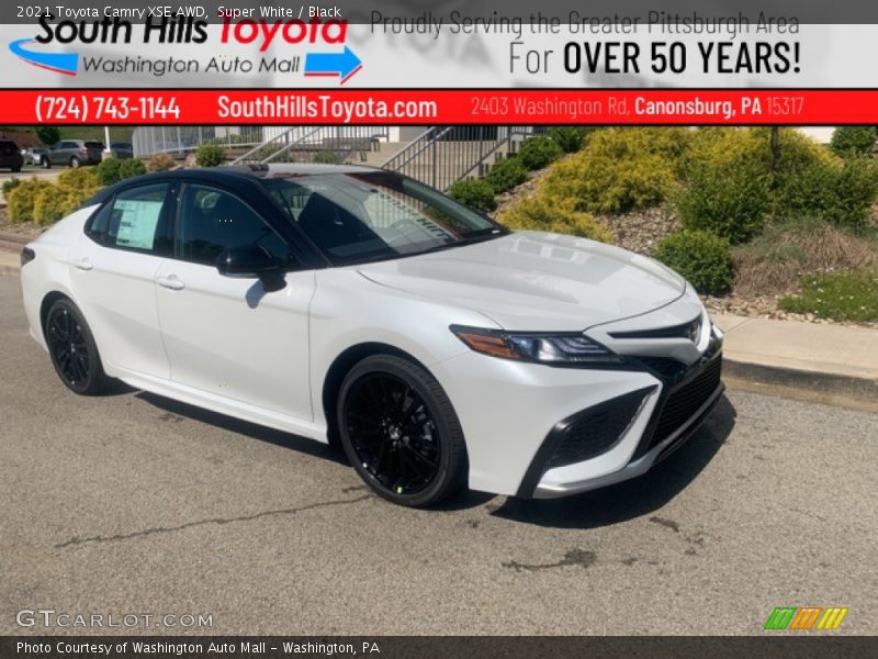 Super White / Black 2021 Toyota Camry XSE AWD