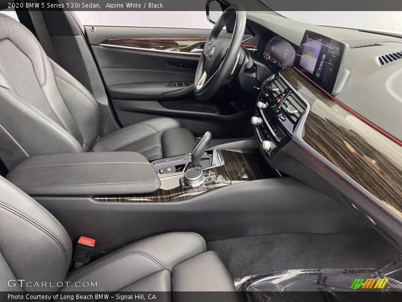 Alpine White / Black 2020 BMW 5 Series 530i Sedan