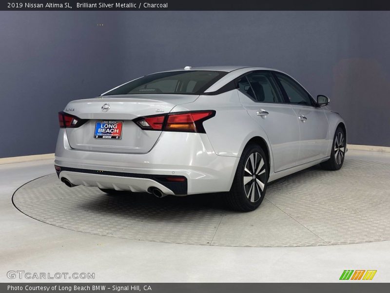 Brilliant Silver Metallic / Charcoal 2019 Nissan Altima SL
