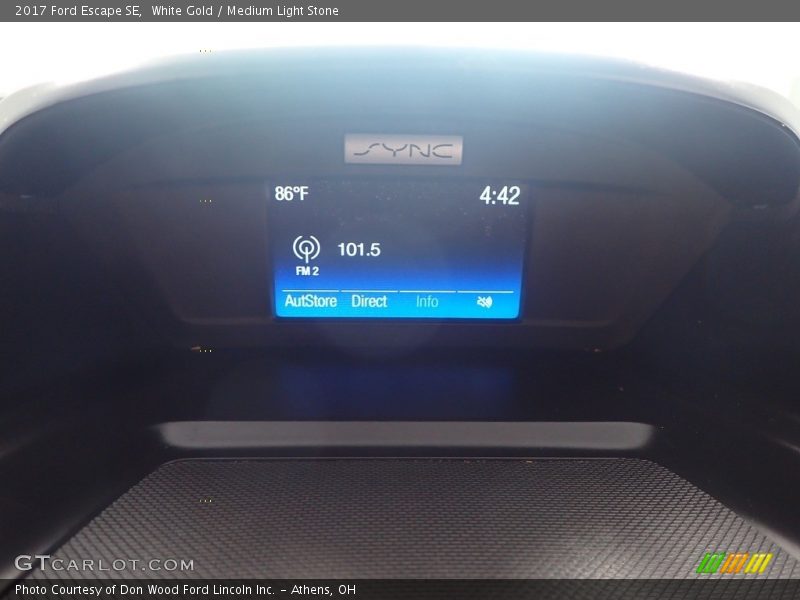 White Gold / Medium Light Stone 2017 Ford Escape SE