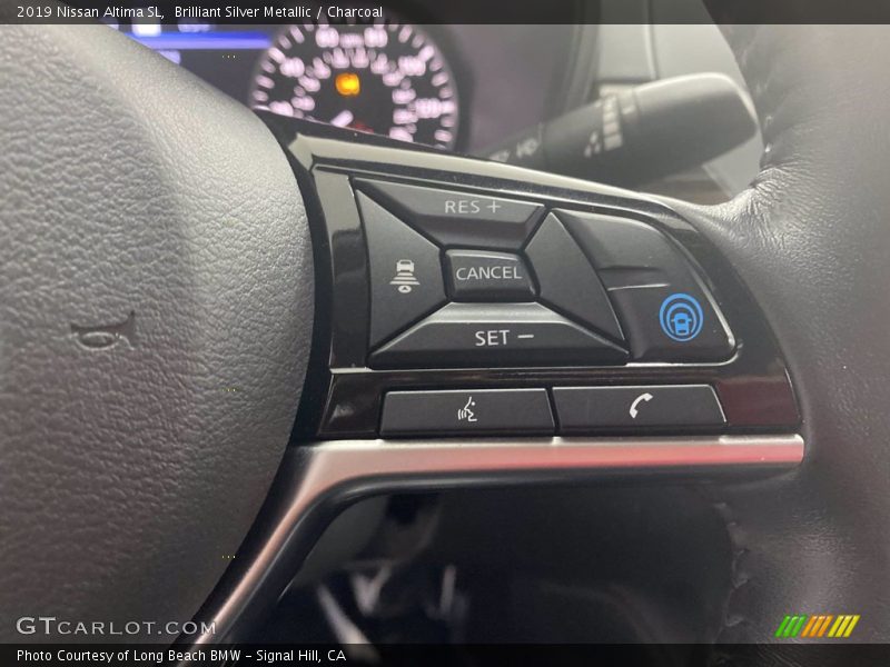 Brilliant Silver Metallic / Charcoal 2019 Nissan Altima SL