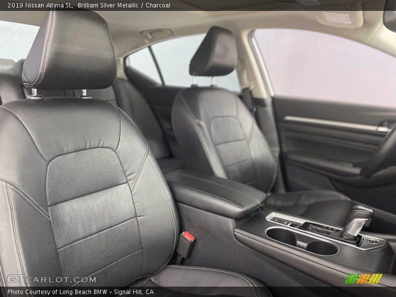 Brilliant Silver Metallic / Charcoal 2019 Nissan Altima SL