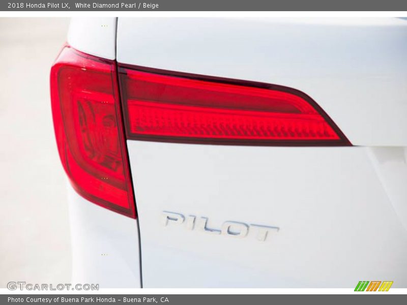 White Diamond Pearl / Beige 2018 Honda Pilot LX