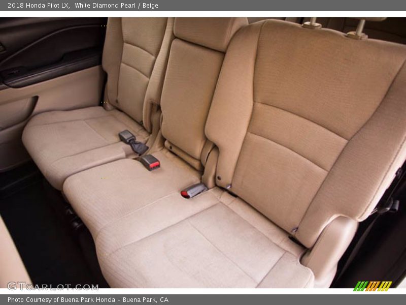 White Diamond Pearl / Beige 2018 Honda Pilot LX