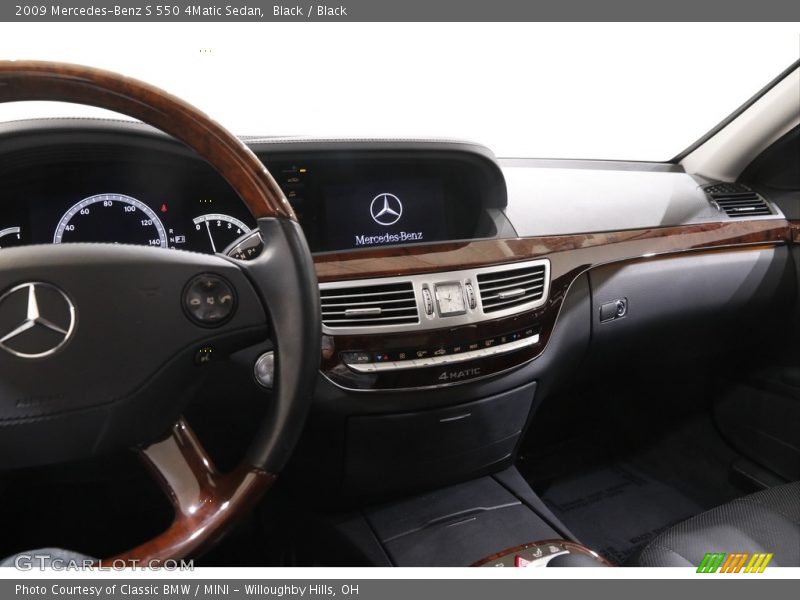 Black / Black 2009 Mercedes-Benz S 550 4Matic Sedan