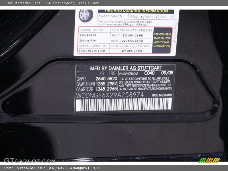 Black / Black 2009 Mercedes-Benz S 550 4Matic Sedan