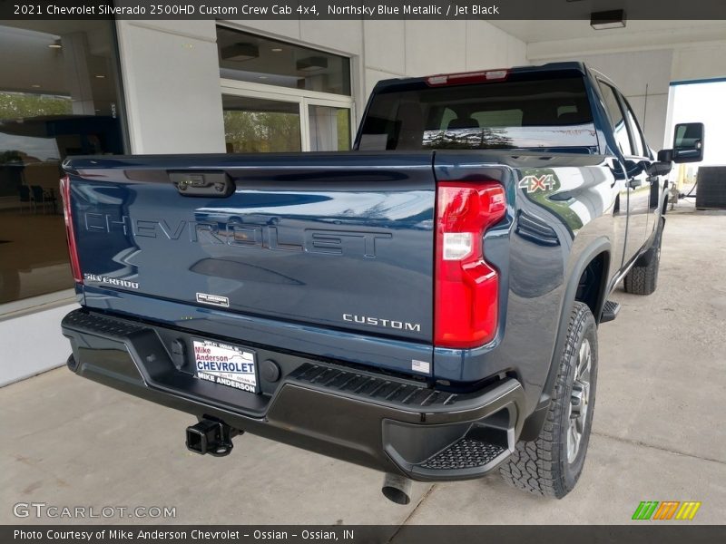 Northsky Blue Metallic / Jet Black 2021 Chevrolet Silverado 2500HD Custom Crew Cab 4x4