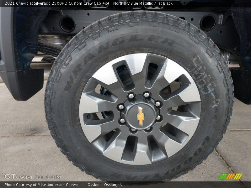 Northsky Blue Metallic / Jet Black 2021 Chevrolet Silverado 2500HD Custom Crew Cab 4x4