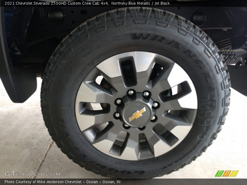Northsky Blue Metallic / Jet Black 2021 Chevrolet Silverado 2500HD Custom Crew Cab 4x4