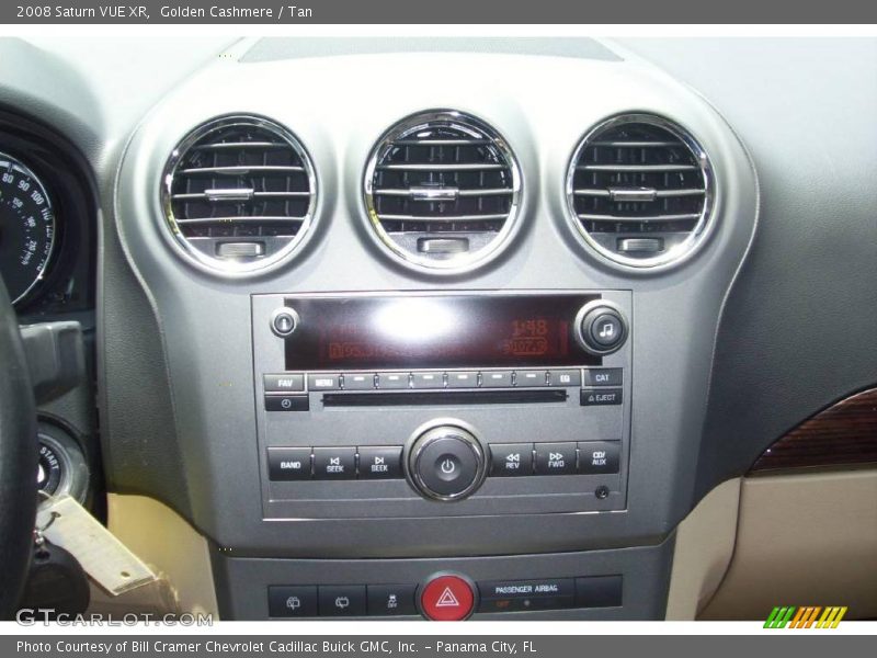 Golden Cashmere / Tan 2008 Saturn VUE XR