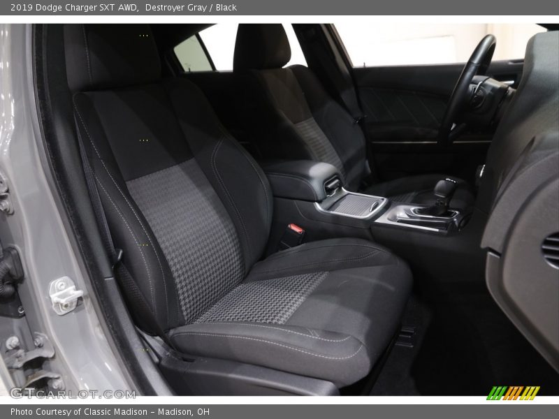Destroyer Gray / Black 2019 Dodge Charger SXT AWD