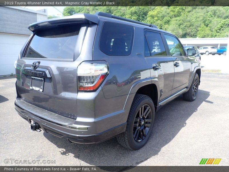 Magnetic Gray Metallic / Black 2019 Toyota 4Runner Limited 4x4