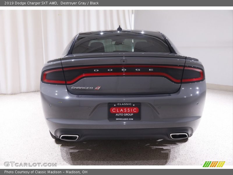 Destroyer Gray / Black 2019 Dodge Charger SXT AWD