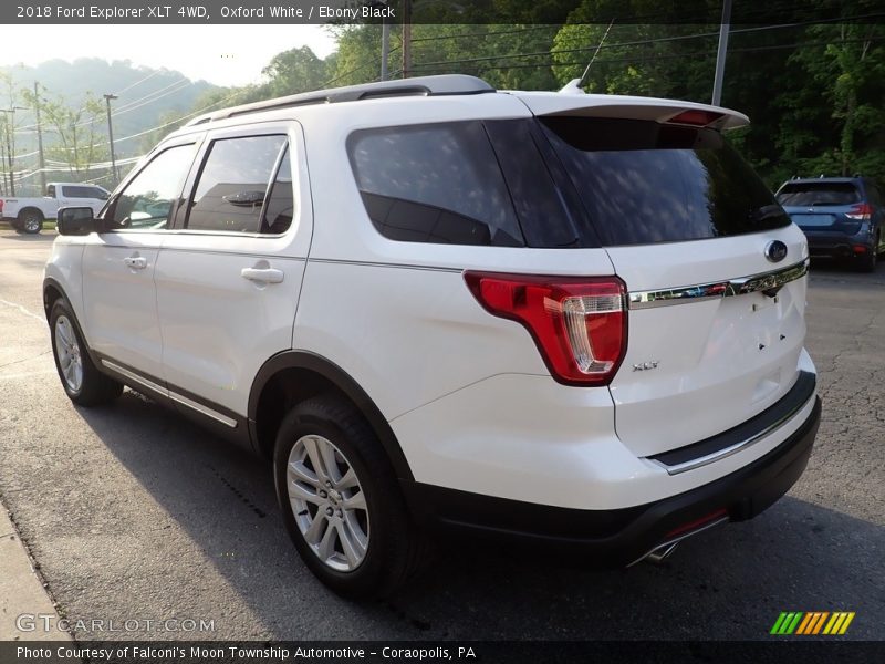 Oxford White / Ebony Black 2018 Ford Explorer XLT 4WD