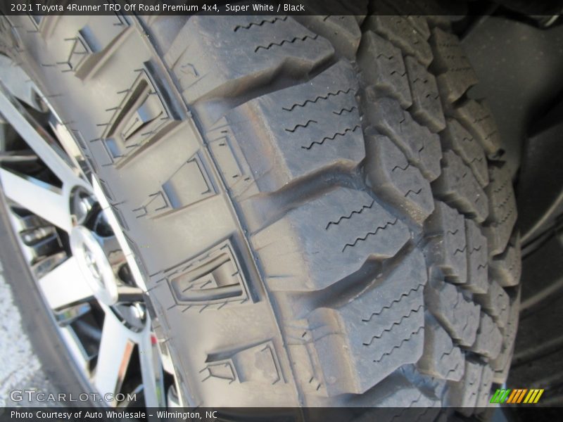 Super White / Black 2021 Toyota 4Runner TRD Off Road Premium 4x4