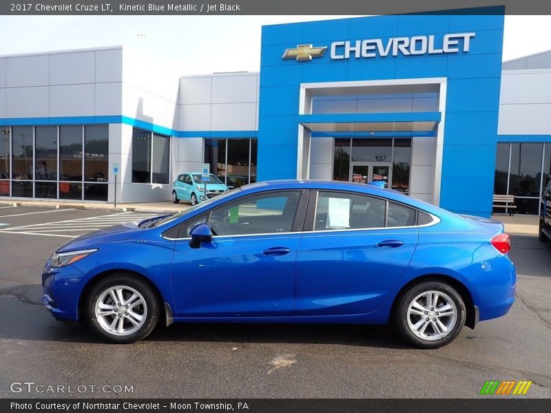 Kinetic Blue Metallic / Jet Black 2017 Chevrolet Cruze LT