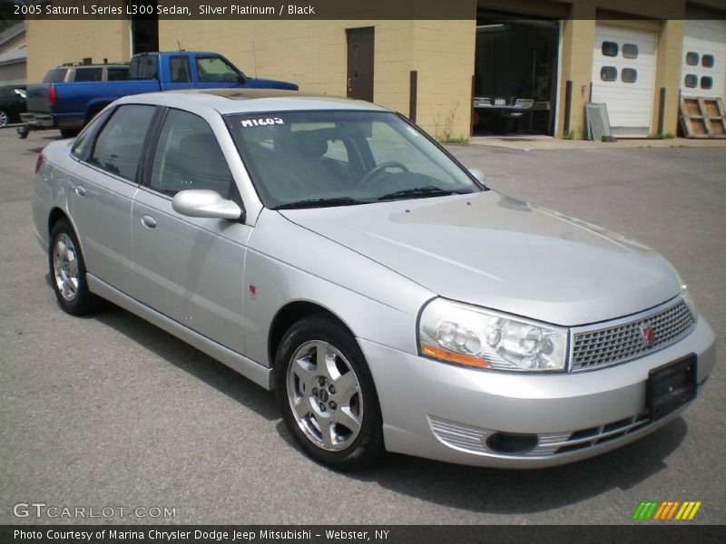 Silver Platinum / Black 2005 Saturn L Series L300 Sedan