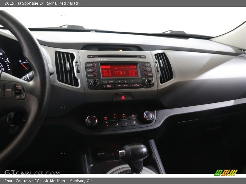 Signal Red / Black 2015 Kia Sportage LX