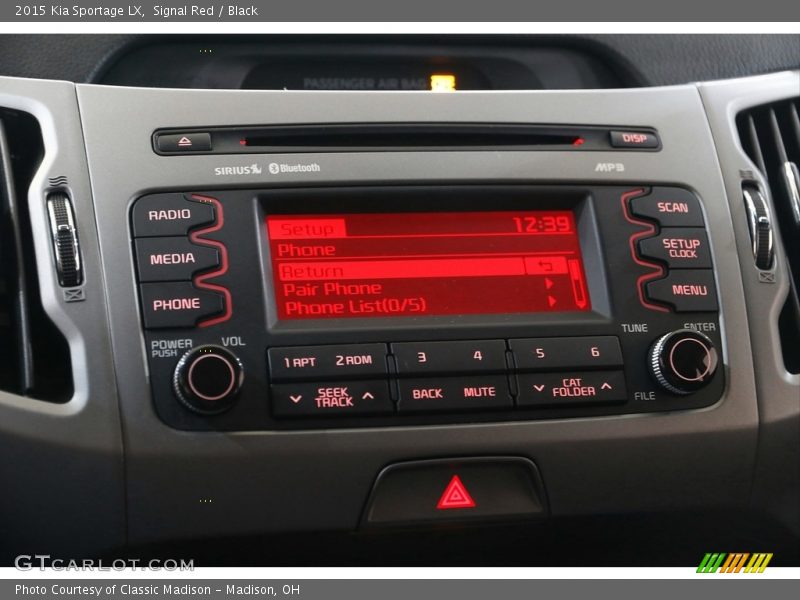 Signal Red / Black 2015 Kia Sportage LX